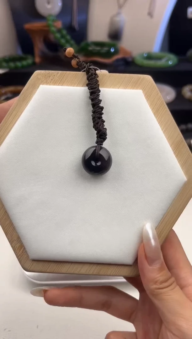 吊坠(不含链)未镶嵌和田玉499