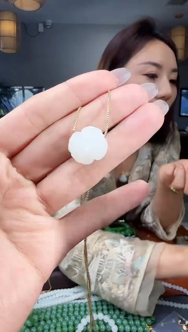 吊坠(不含链)未镶嵌和田玉1