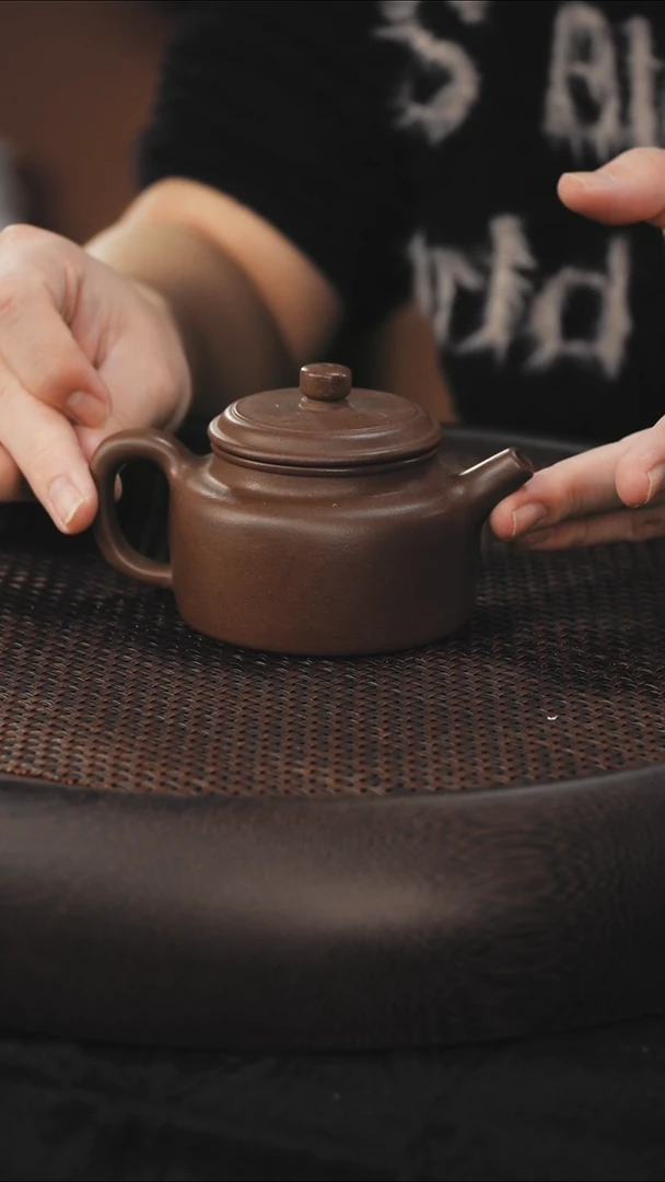 茶壶紫砂德钟 底槽清