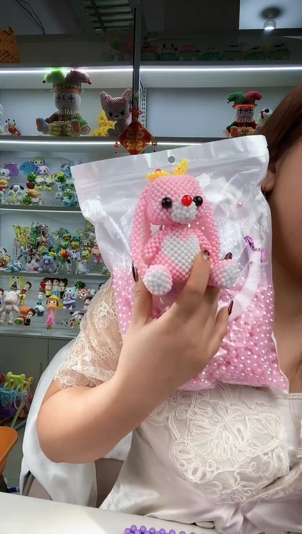 玻璃2668 卡8马贝彩垂耳兔-粉色