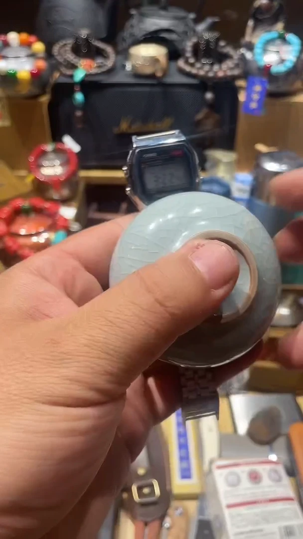瓷片闪购商品 如图所示