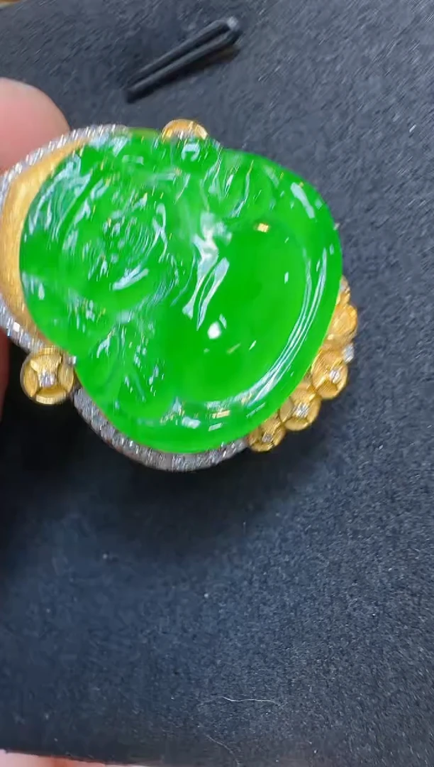 吊坠(不含链)18K金镶嵌翡翠多样性团购发一件