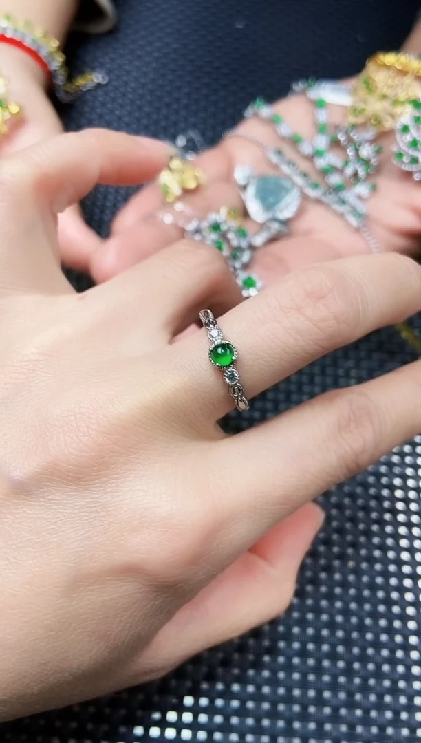 【闪购商品】翡翠戒指未镶嵌11111111111