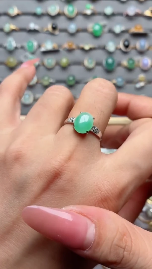 银S925镶嵌戒指翡翠.