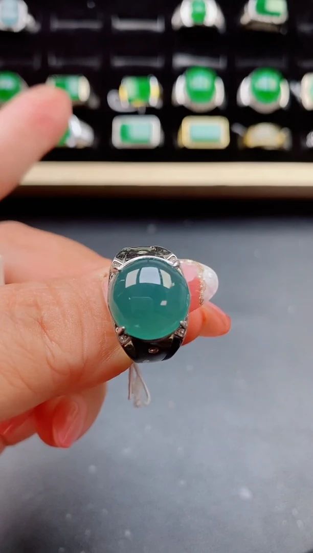 【闪购商品】翡翠戒指银S925镶嵌212112