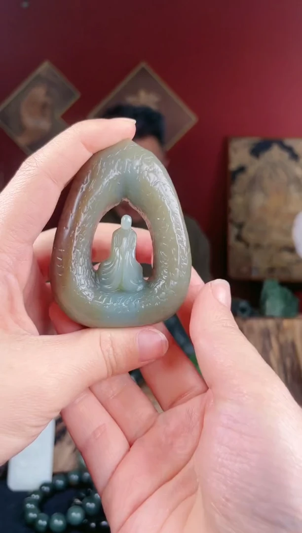 【闪购商品】和田玉颈饰未镶嵌悟道