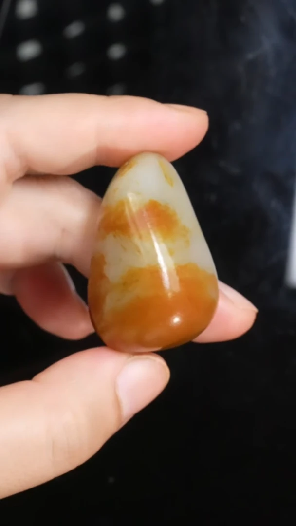 和田玉未镶嵌吊坠(不含链)43克和田玉原石