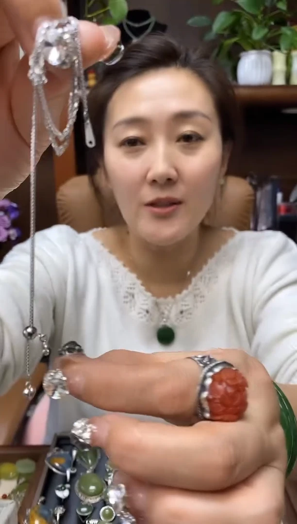 未镶嵌岫玉吊坠多样性发货其中发一链条