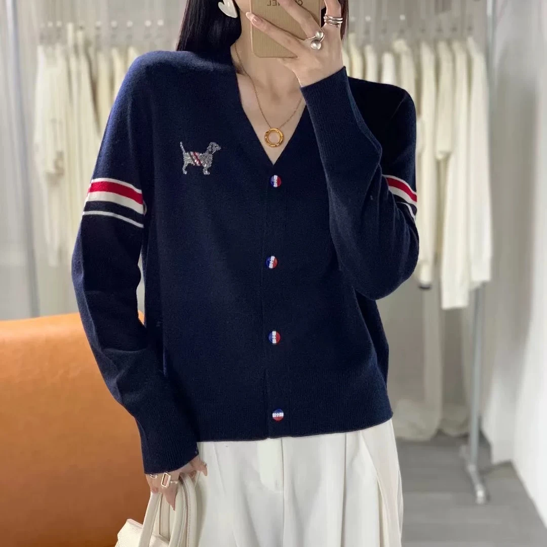 2025女士秋款薄开衫外套单排扣撞色V领圆领女长袖针织时尚气质C11