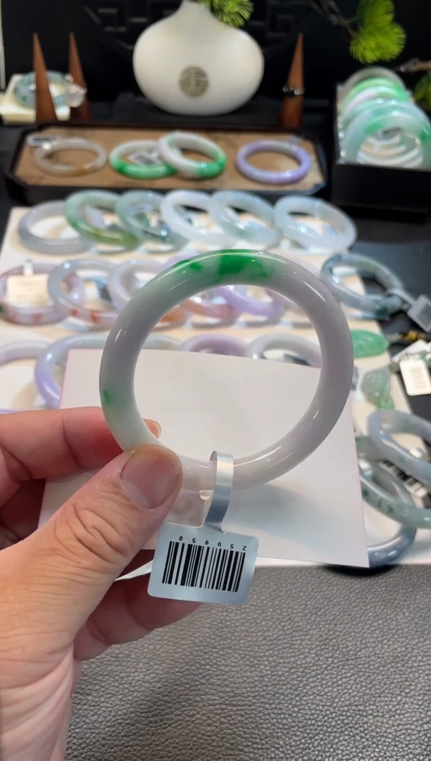 未镶嵌手镯翡翠云***铺3号链接