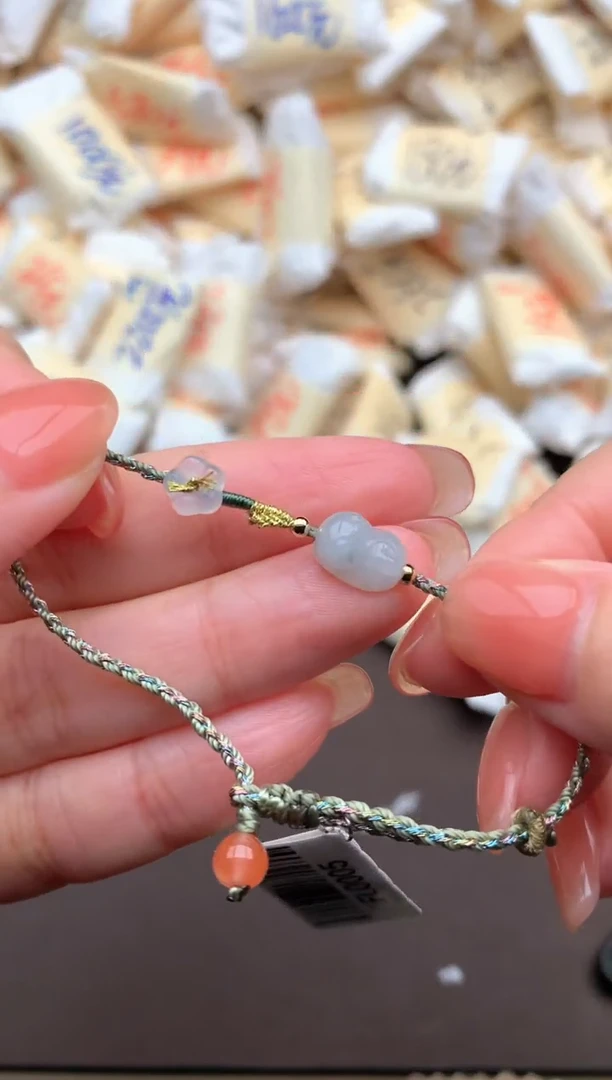 【闪购商品】翡翠挂件未镶嵌一