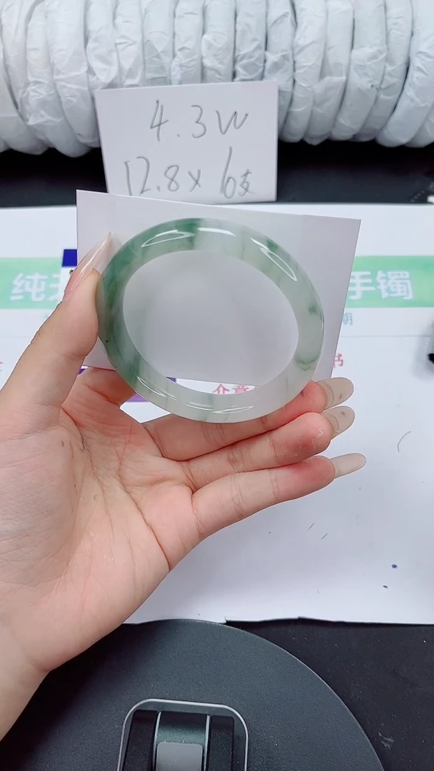 石英质玉手镯未镶嵌214-56/57