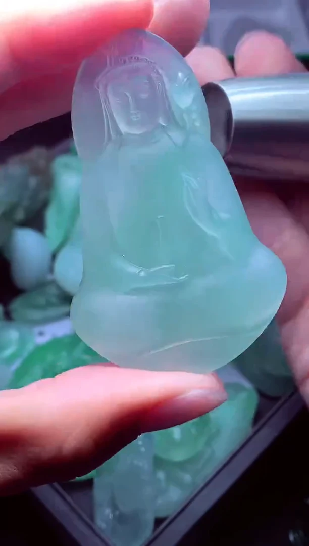 未镶嵌定制翡翠齐****#毛货翡翠定制