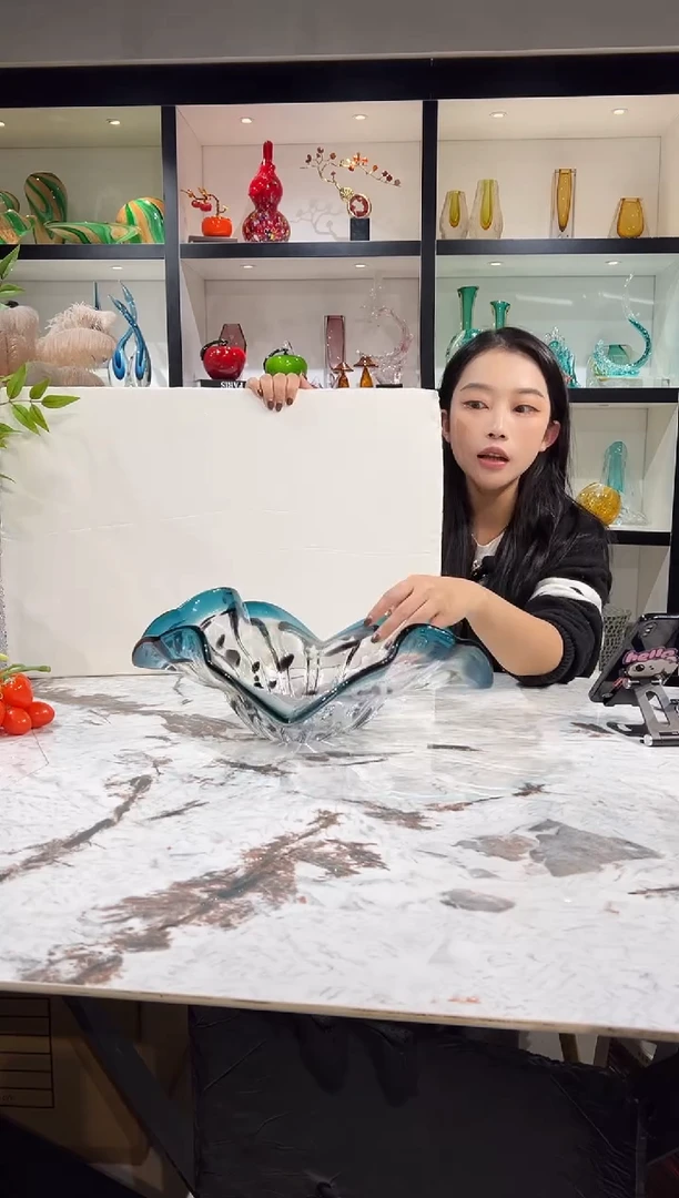 蓝色荷叶果盘 现货