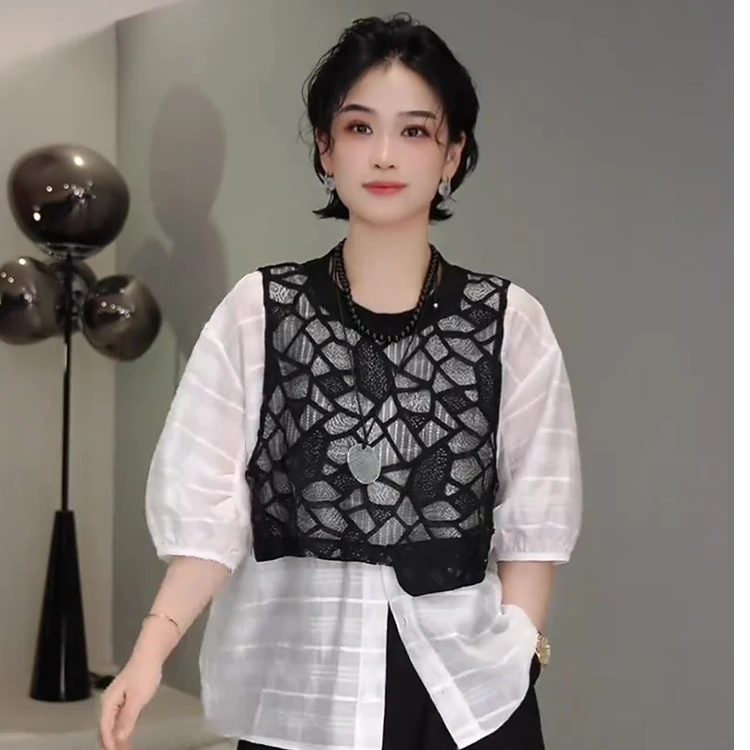 欧洲站气质时髦蕾丝拼接假两件洋气小衫女夏季遮肉显瘦泡泡袖衬衫