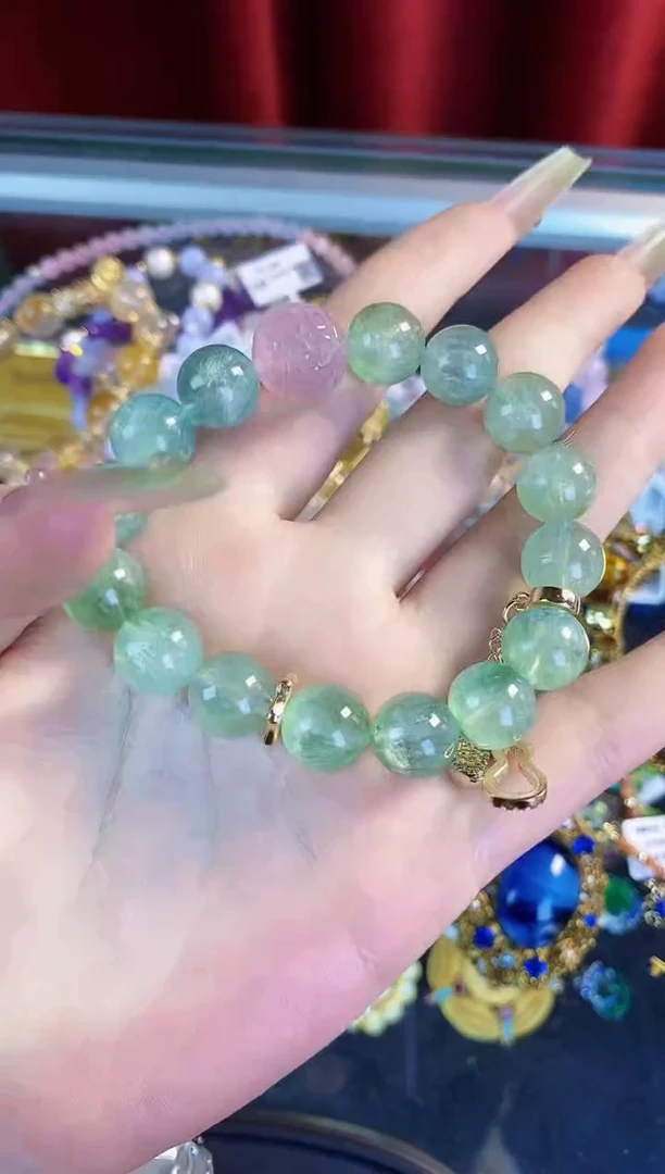 瓷片楚楚中古珠宝甄选不退换