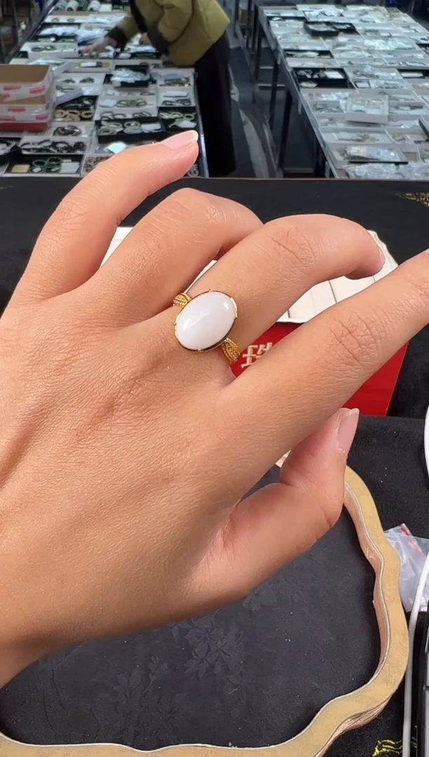 银S925镶嵌戒指和田玉麦子家族戒指 EF0986