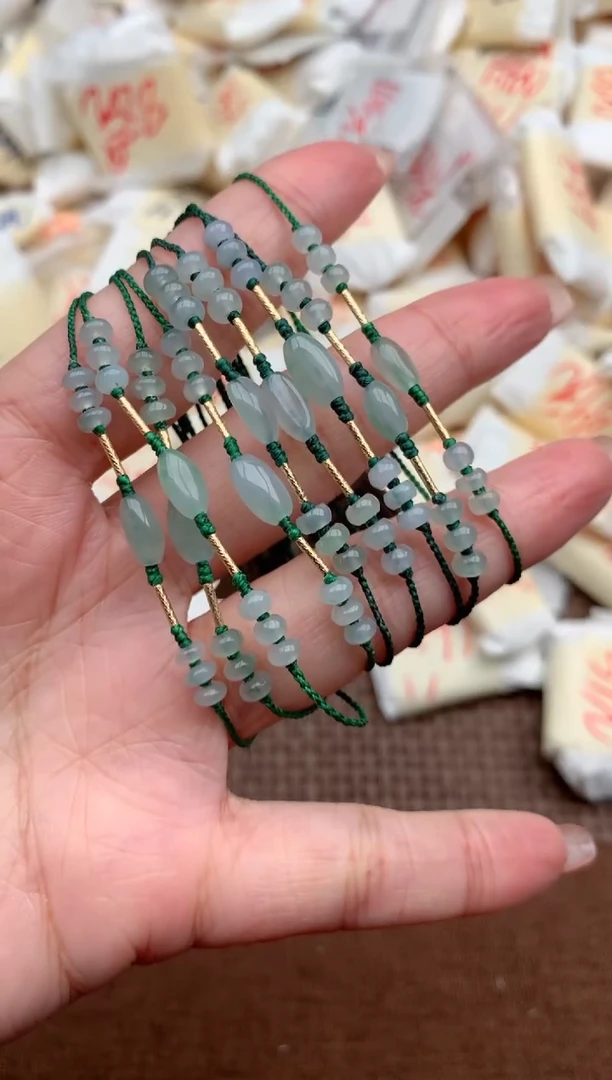 18K金镶嵌挂件翡翠福利 多样性发货（发一个）