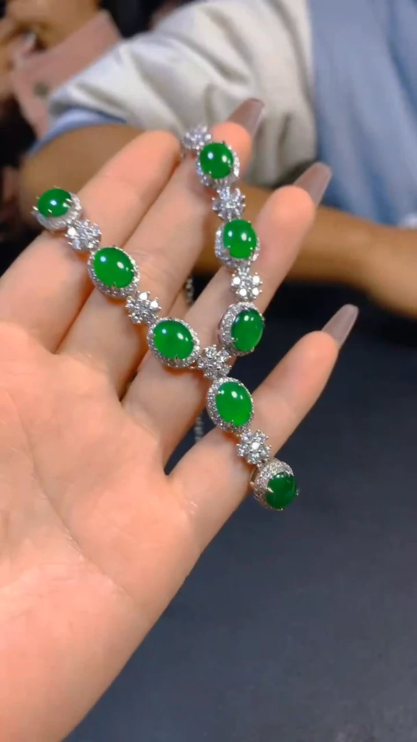 【闪购商品】翡翠套链未镶嵌0800073944多样性发一