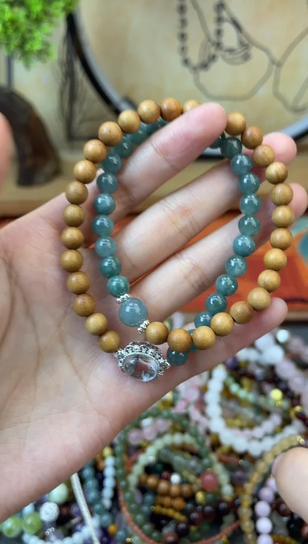 【闪购商品】檀香木手串未镶嵌159