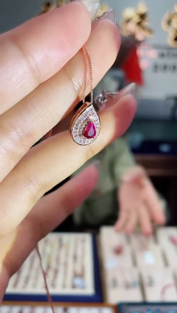 【闪购商品】碧玺颈饰银S925镶嵌吊坠