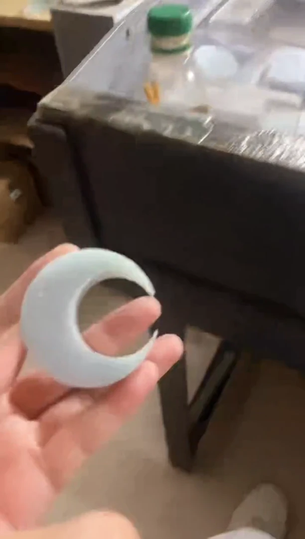 未镶嵌挂件翡翠家**兽边料