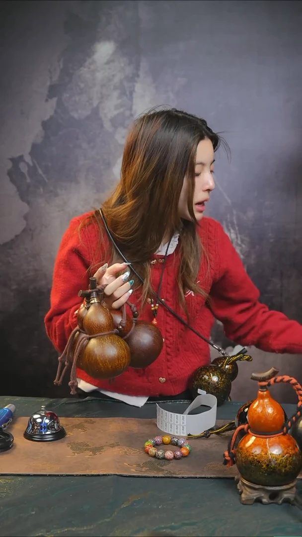 【闪购商品】WW136老咖色小容量酒葫芦随缘发