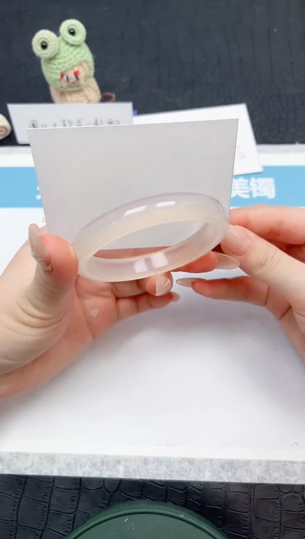 【闪购商品】石英质玉手镯未镶嵌99-62.1