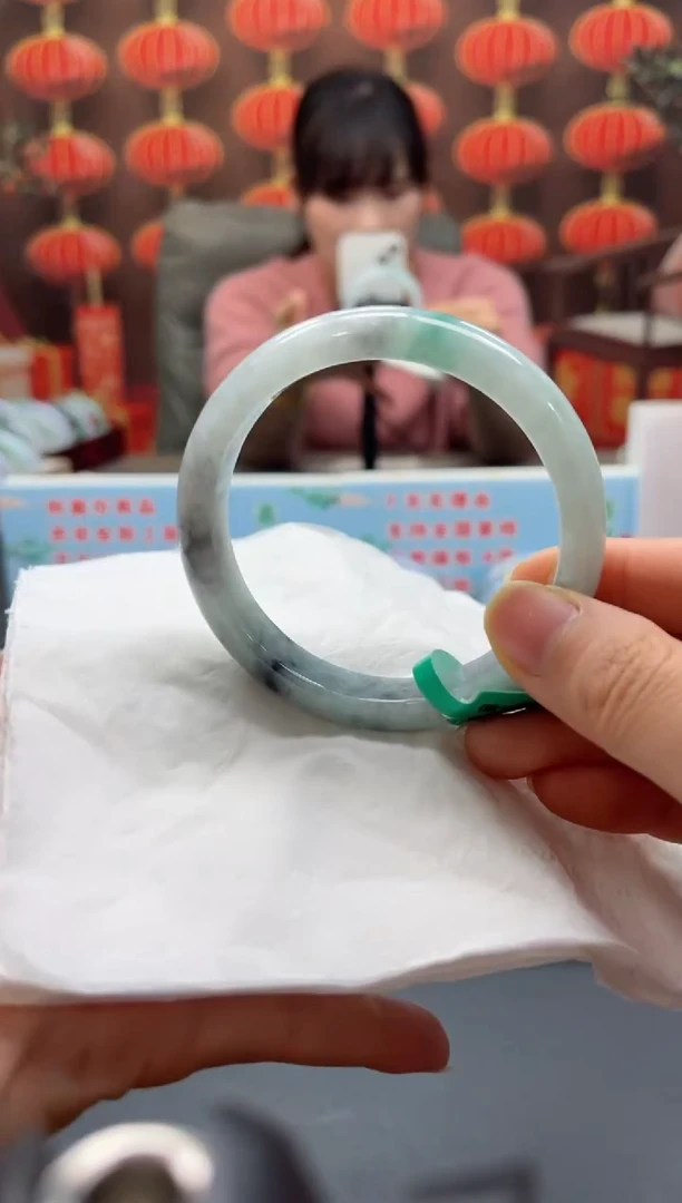 【闪购商品】翡翠手镯未镶嵌00003178