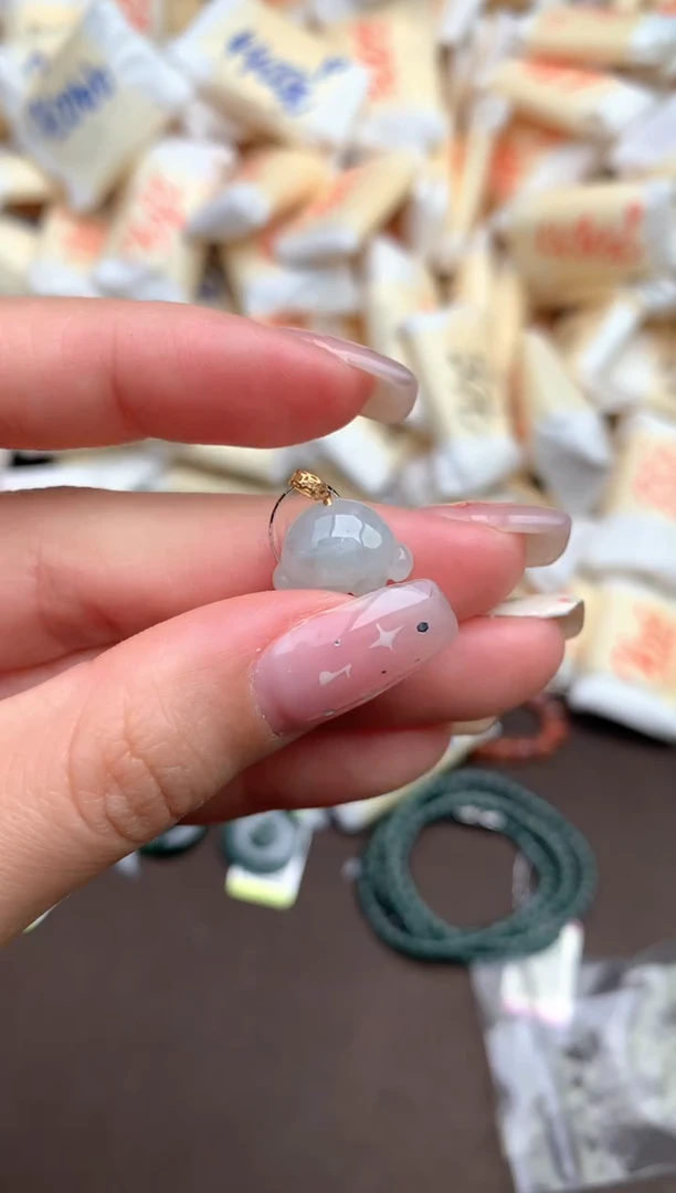 【闪购商品】翡翠挂件18K金镶嵌一