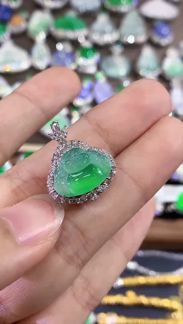 吊坠(不含链)18K金镶嵌翡翠C108
