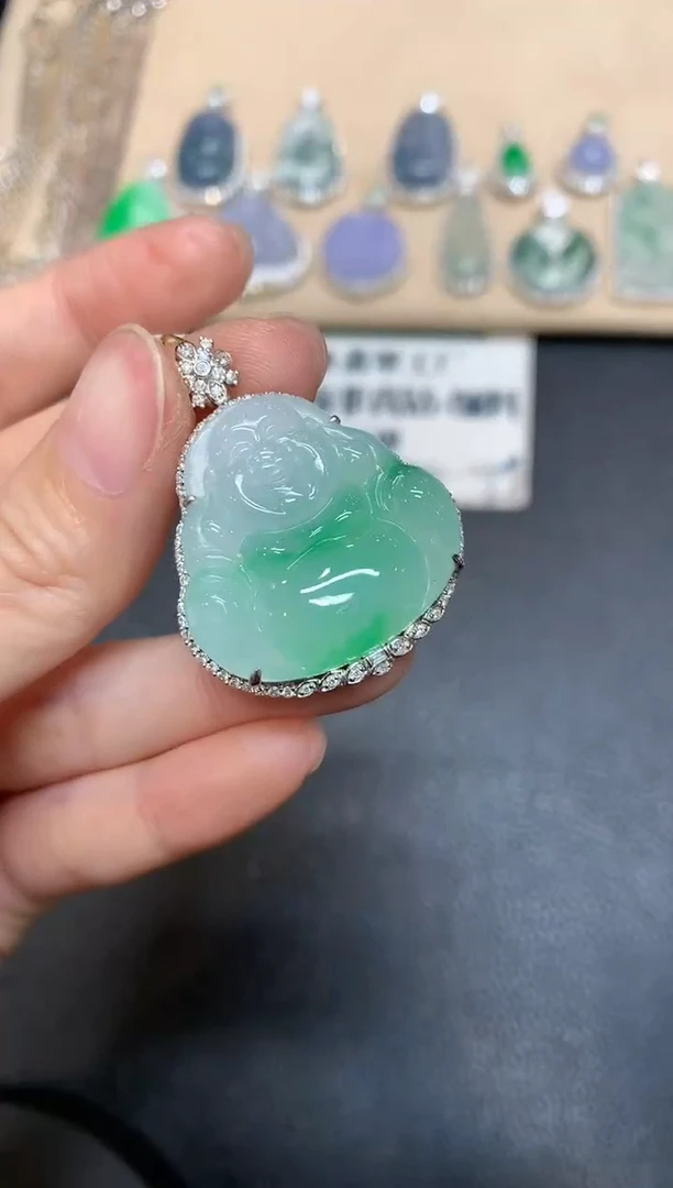 【闪购商品】翡翠吊坠(不含链)18K金镶嵌佛公【无服务费