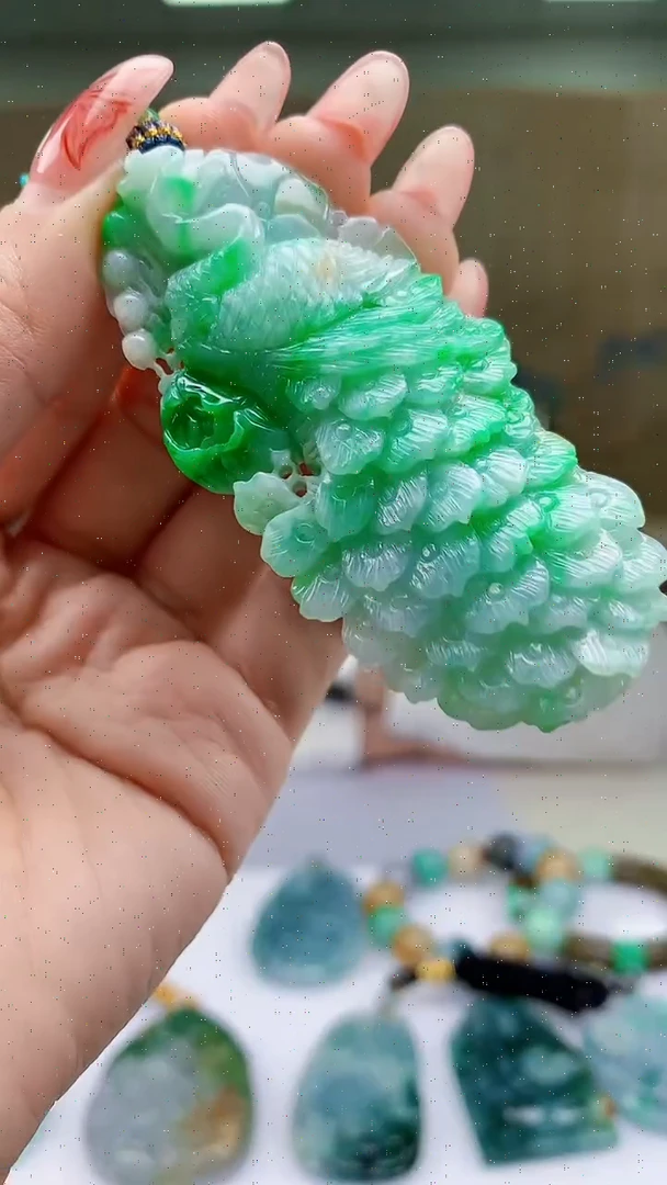 【闪购商品】定制翡翠未镶嵌5028ty-毛货挂件161