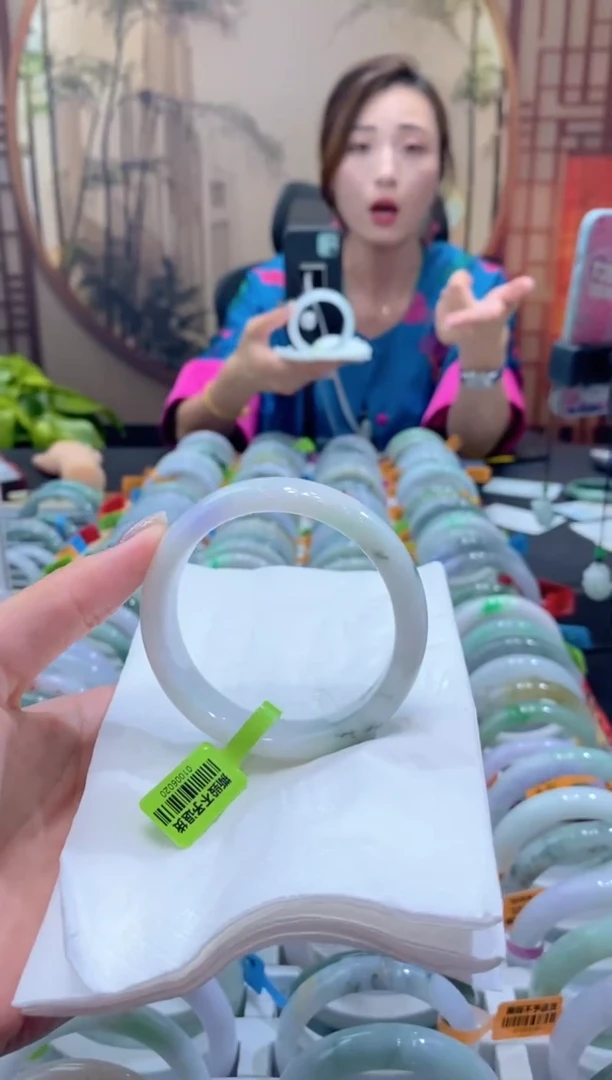 未镶嵌手镯翡翠00025903