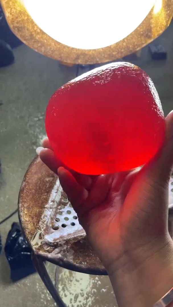 新疆彩石奇石摆件