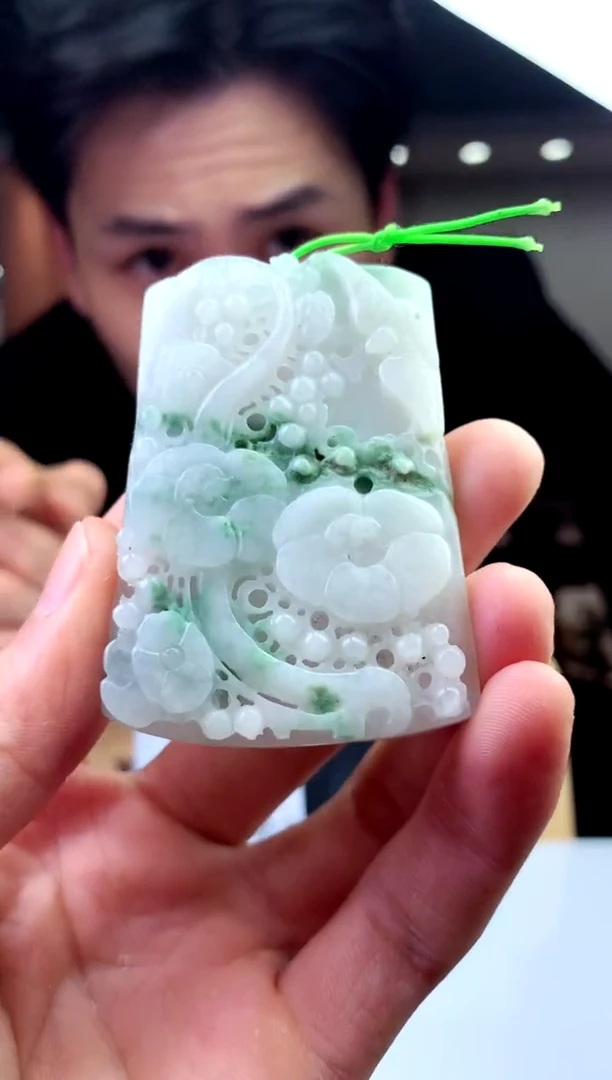 【闪购商品】定制翡翠未镶嵌天然A货翡翠（拍一发一）