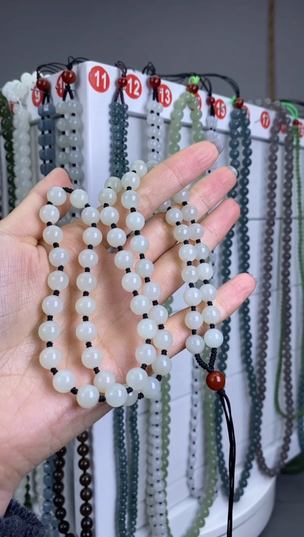 颈饰未镶嵌和田玉土***恼8