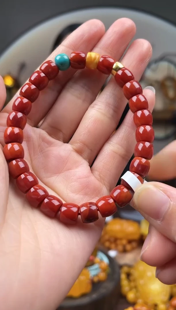 【闪购商品】南红玛瑙无未镶嵌首饰 假1赔4 （多样性发货1件