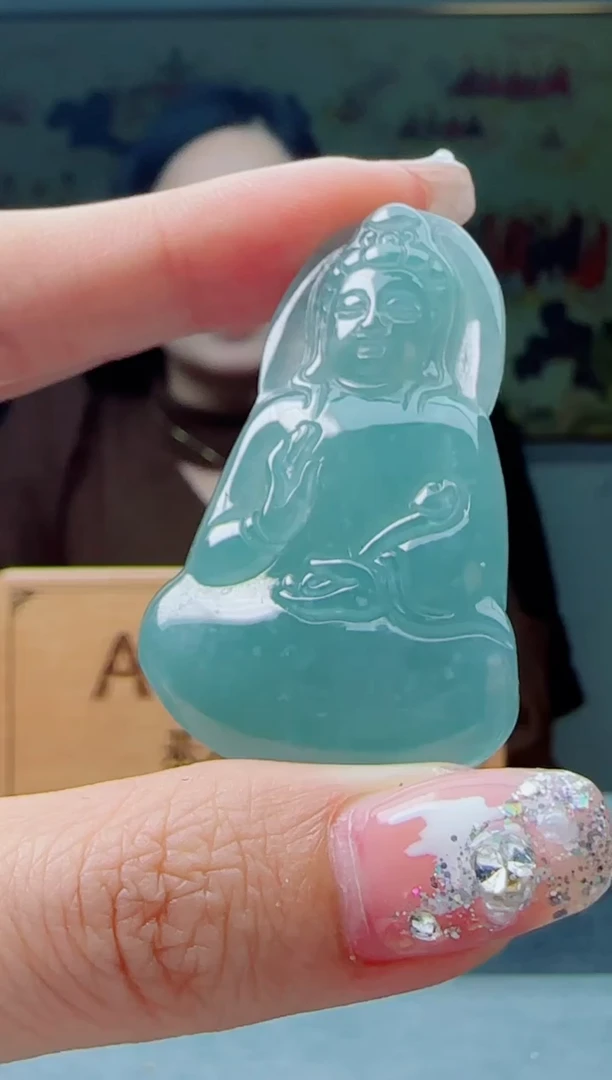 【闪购商品】翡翠颈饰未镶嵌素衣多样性随机一件发货