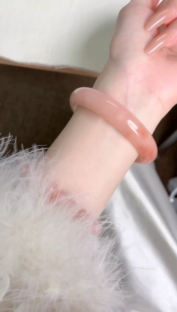 未镶嵌手镯石英质玉桃花134-圈口57.8