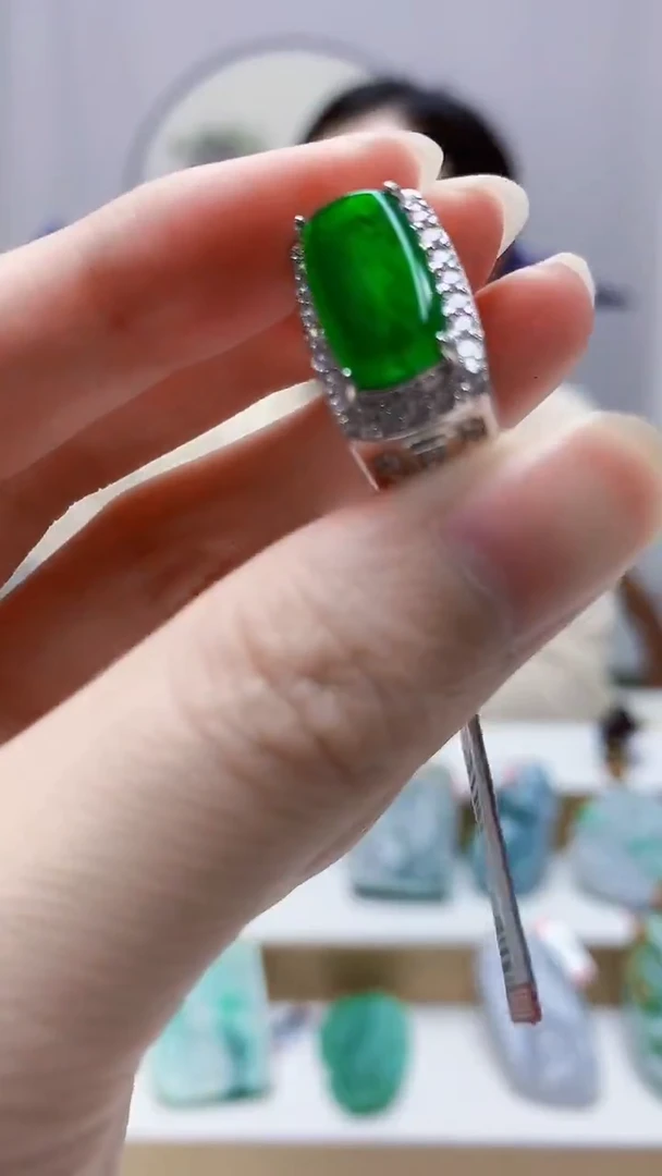 未镶嵌定制翡翠4852zm-毛货挂件92