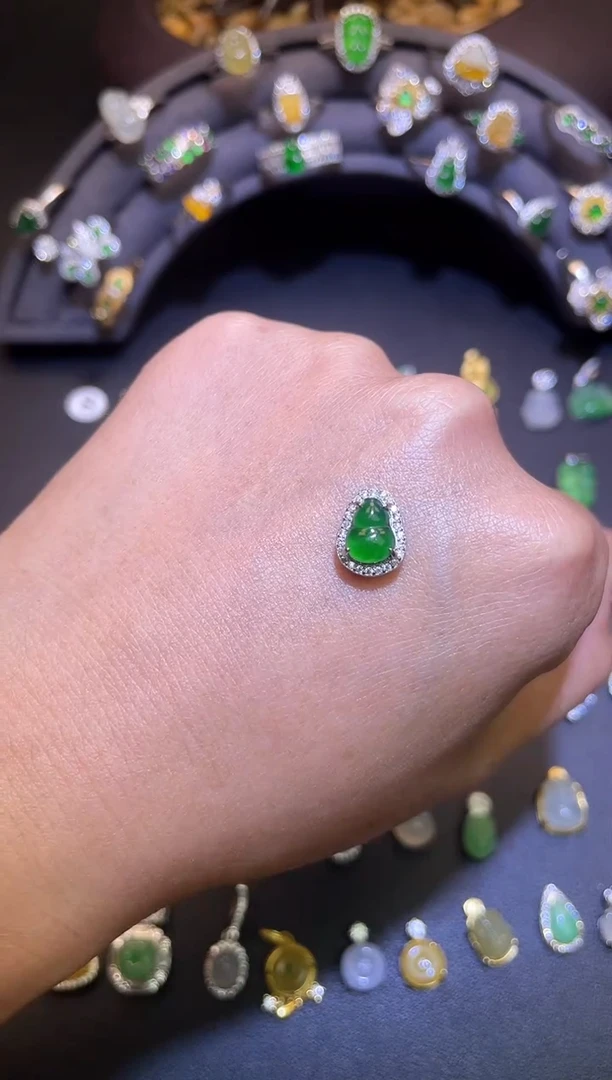 吊坠(不含链)银S925镶嵌翡翠1