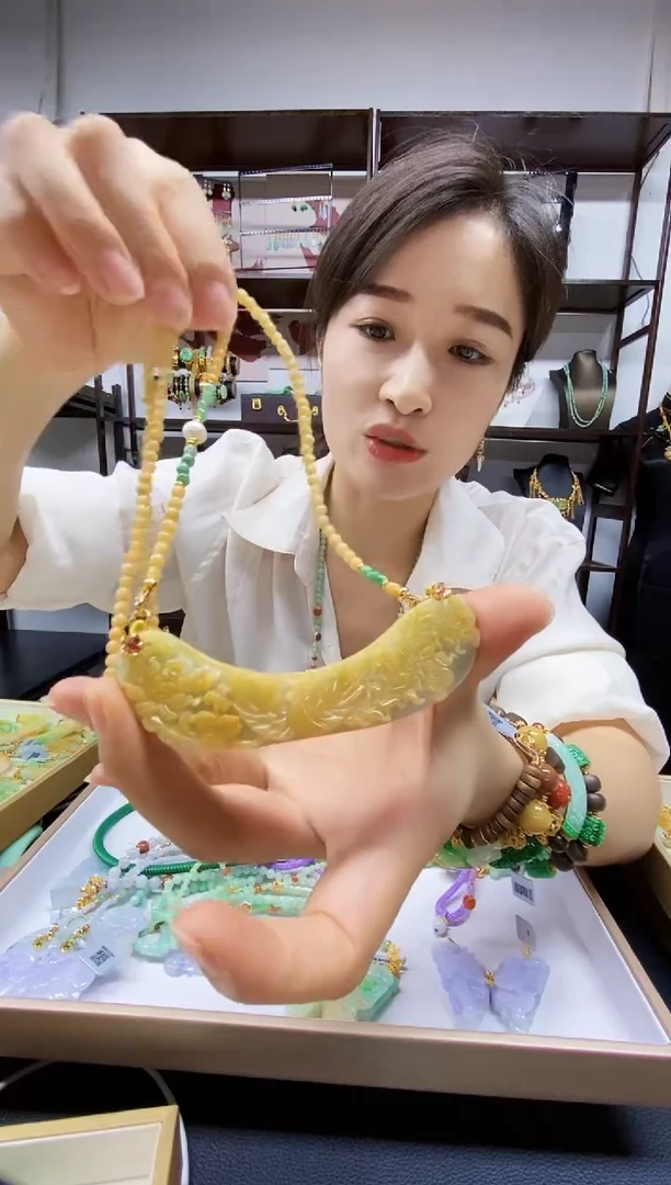 颈饰未镶嵌翡翠翡翠吊坠