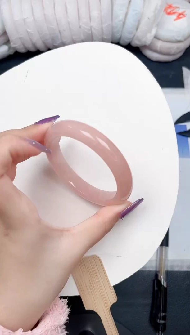 未镶嵌手镯石英质玉128-58