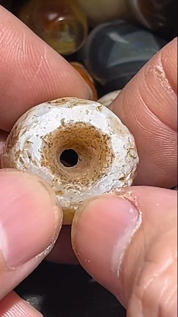 未镶嵌颈饰玛瑙/玉髓pz260102-99老珠子单珠