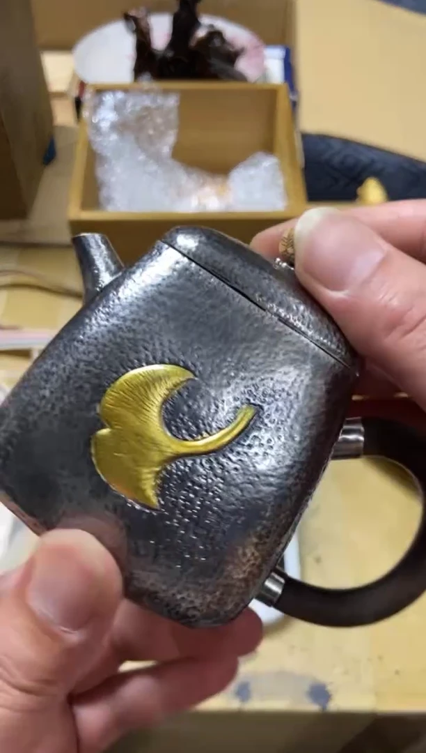 1纷**扰精品瓷一物一拍定闪