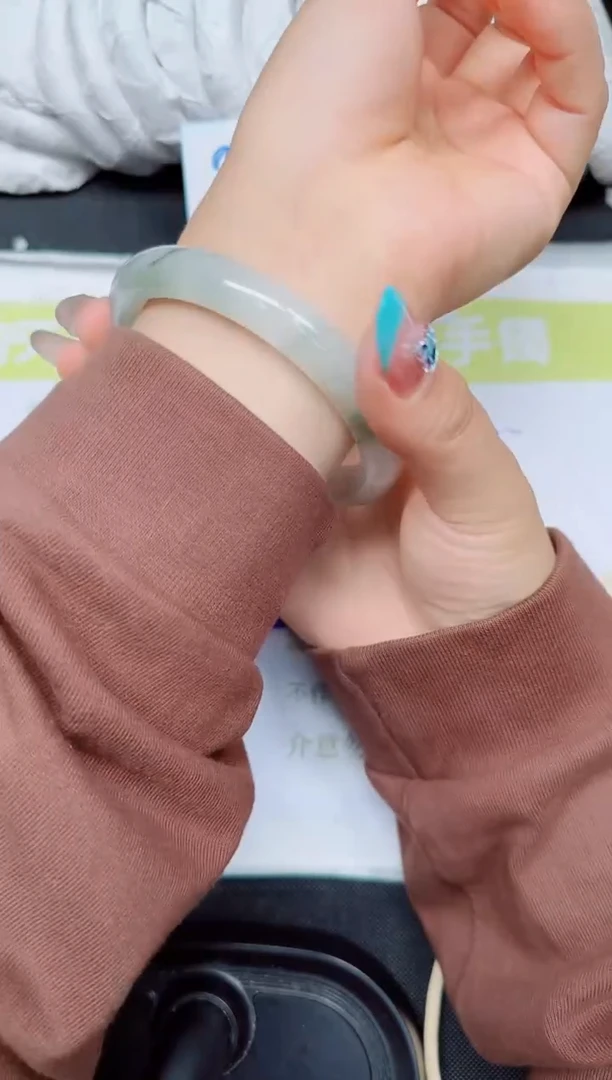 石英岩玉手镯合金281-62.4