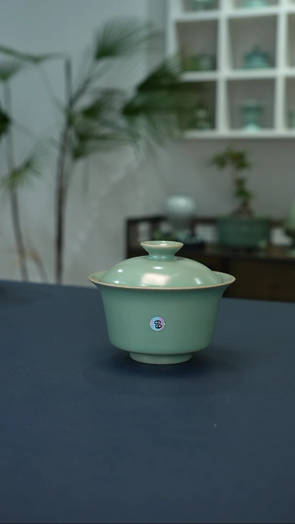 瓷片69号扫地僧马蹄两才盖碗二级品     洁