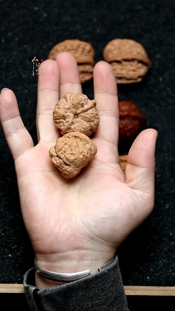 把件文玩核桃蛤蟆头