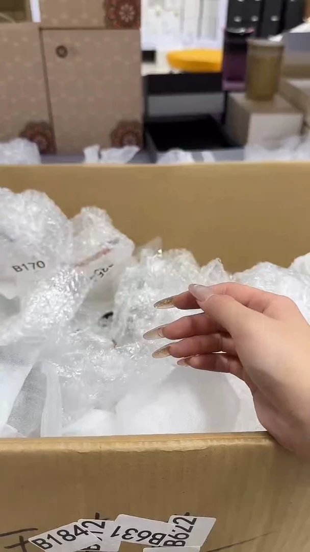 朱红把手怡然微瑕简易包装===========